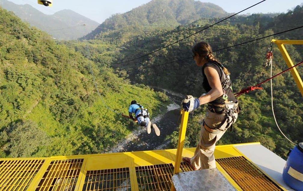 Bungee Jumping